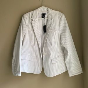 NEW Lane Bryant Pinstriped Blazer